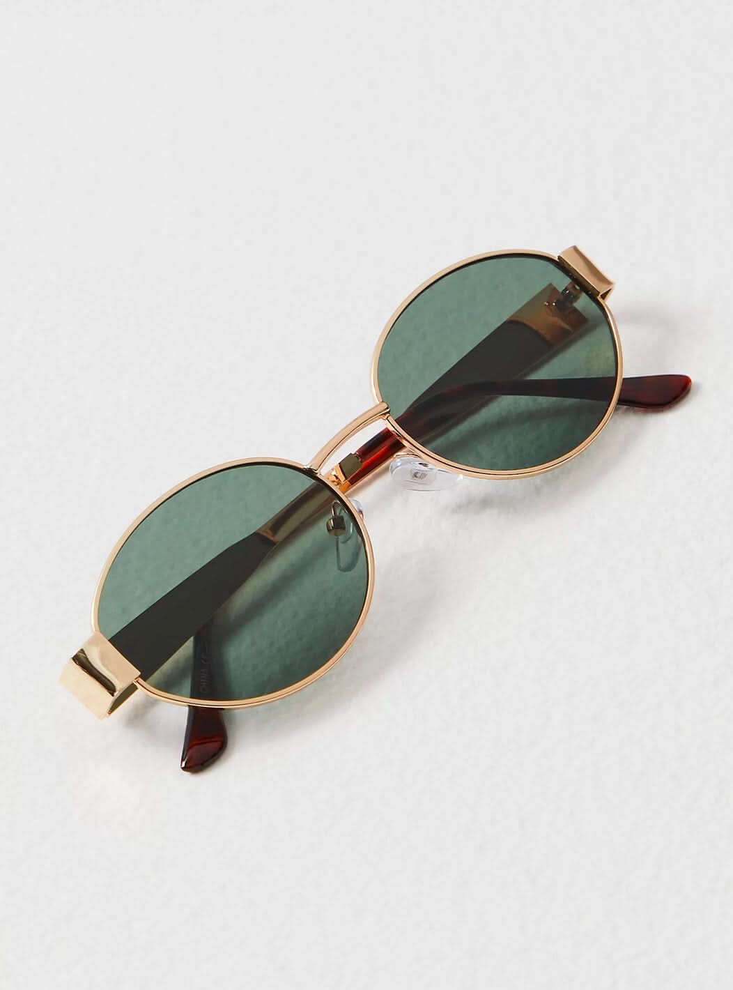 Ramona – Elegante Sonnenbrille – Produktansicht 9