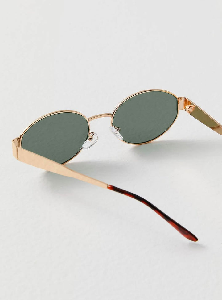 Ramona – Elegante Sonnenbrille – Produktansicht 11