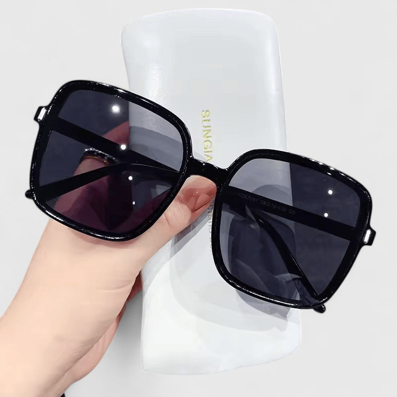 Leandra – Elegante Sonnenbrille – Produktansicht 8