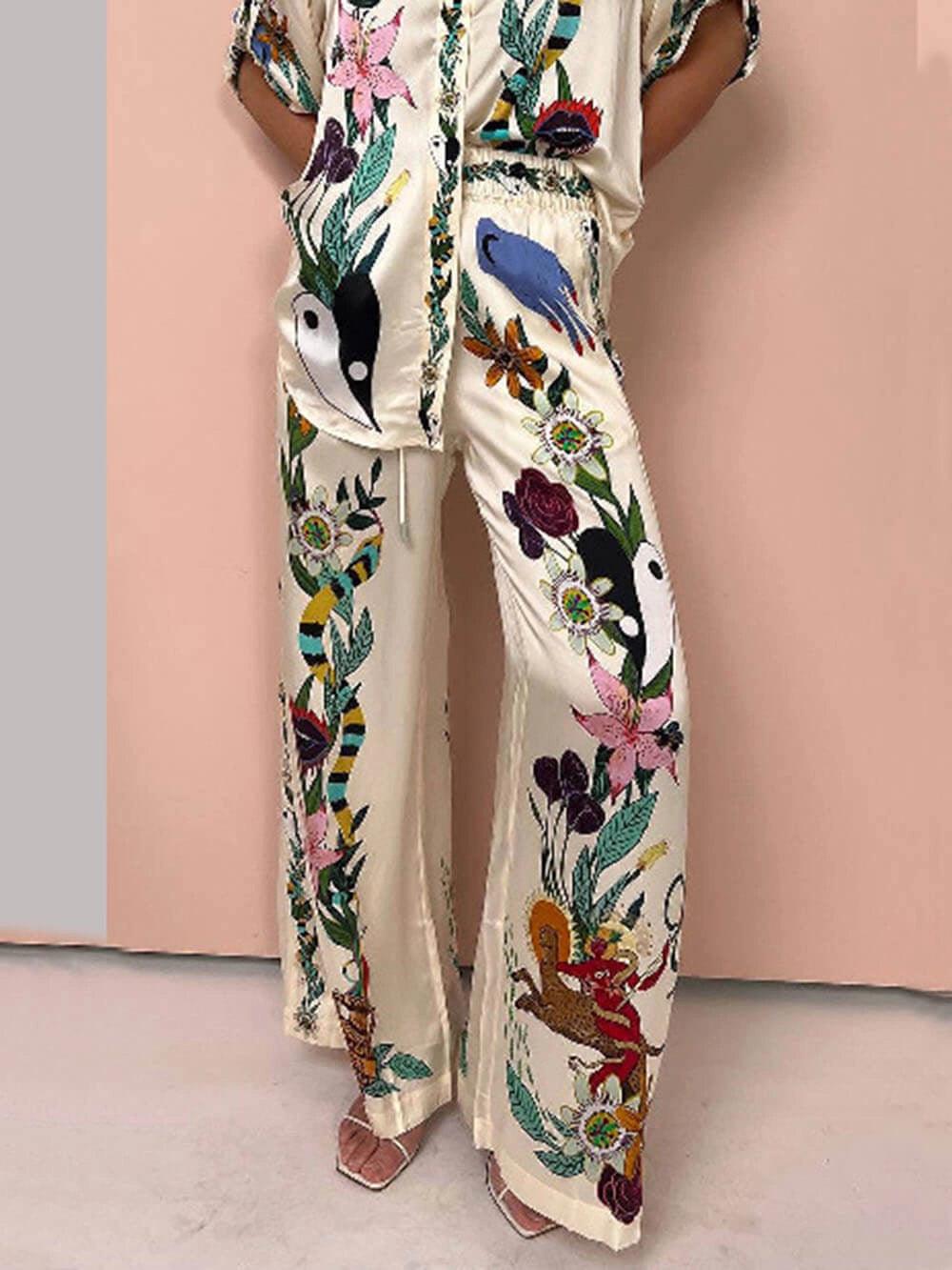 Selma – Blusen- und Hosenset aus Satin mit Print einzigartig, Stil Resort – Produktansicht 4