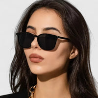 Mirjam – Raffinierte Sonnenbrille – Produktansicht 4