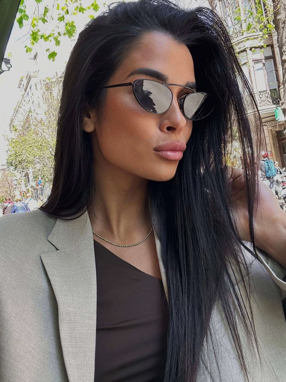 Brunhilde – Luxuriöse Brille – Produktansicht 2