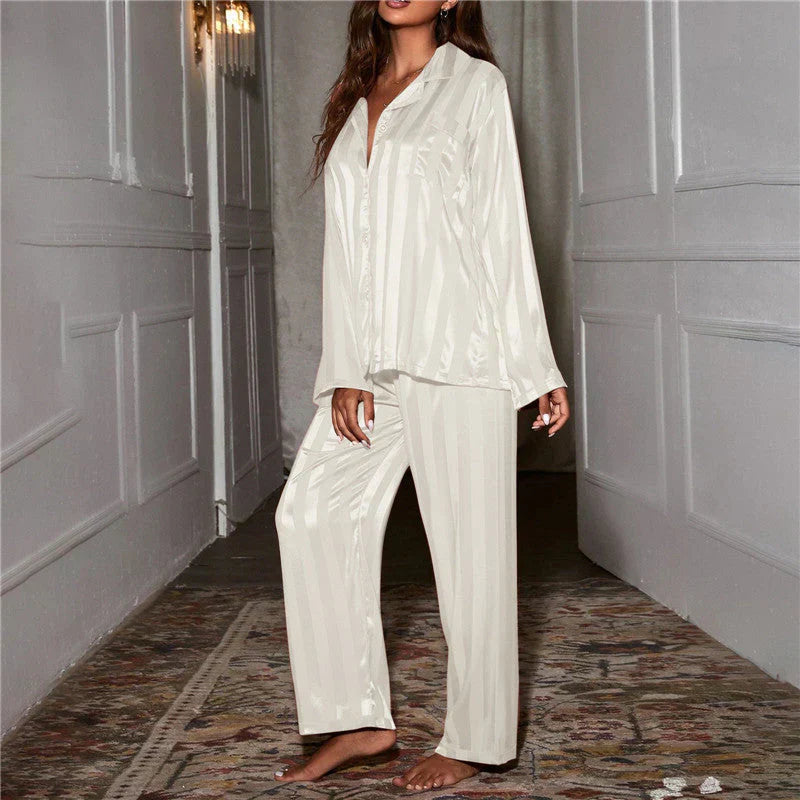 Seidig-weiches Damen-Pyjama-Set – Emilia