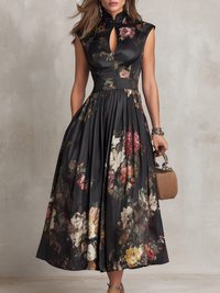 Greta – Midikleid plissiert aus Satin mit Blumenmuster schwarz – Produktansicht 3