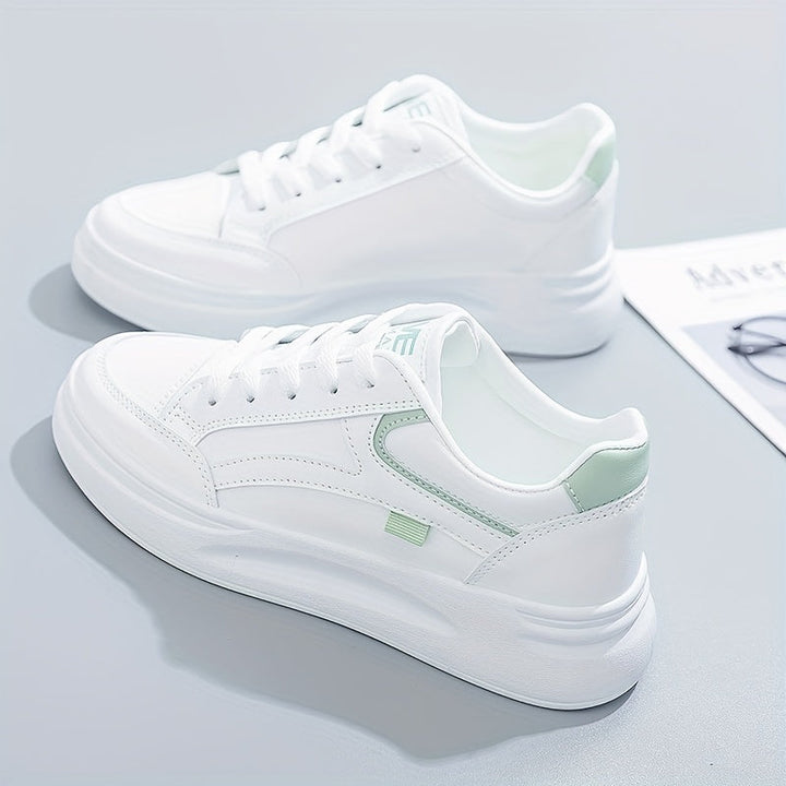 Nina – Schicke weiße Sneaker mit leichtem Komfort – Produktansicht 12