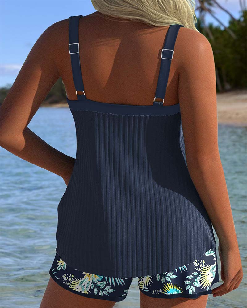 Lena – Zweiteiliger gestreifter Tankini mit Strandshorts – Produktansicht 2