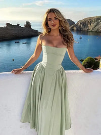 Elegantes Midi-Abendkleid mit Plisseesaum – Amara