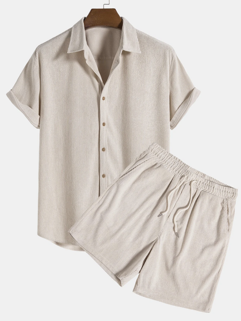 Stylisches Herren Sommer-Set mit Hemd und Cord-Shorts - SommerKern