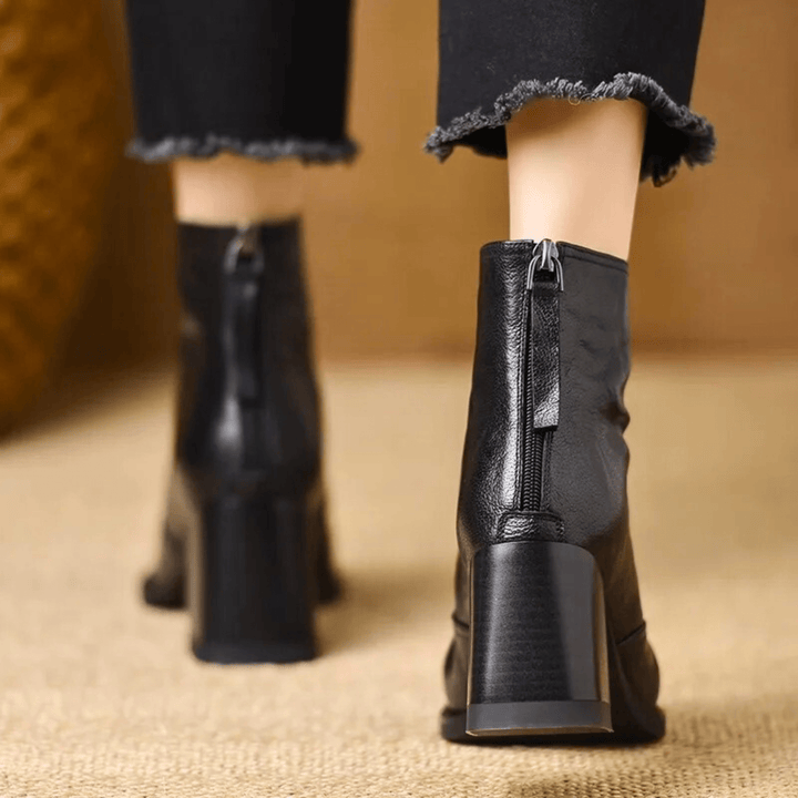 Delia – Luxuriöse Stiefeletten mit mittelhohem Absatz – Produktansicht 3