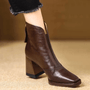 Delia – Luxuriöse Stiefeletten mit mittelhohem Absatz – Produktansicht 6